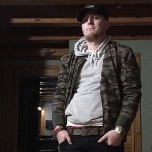 Meet your Posher, Anthony